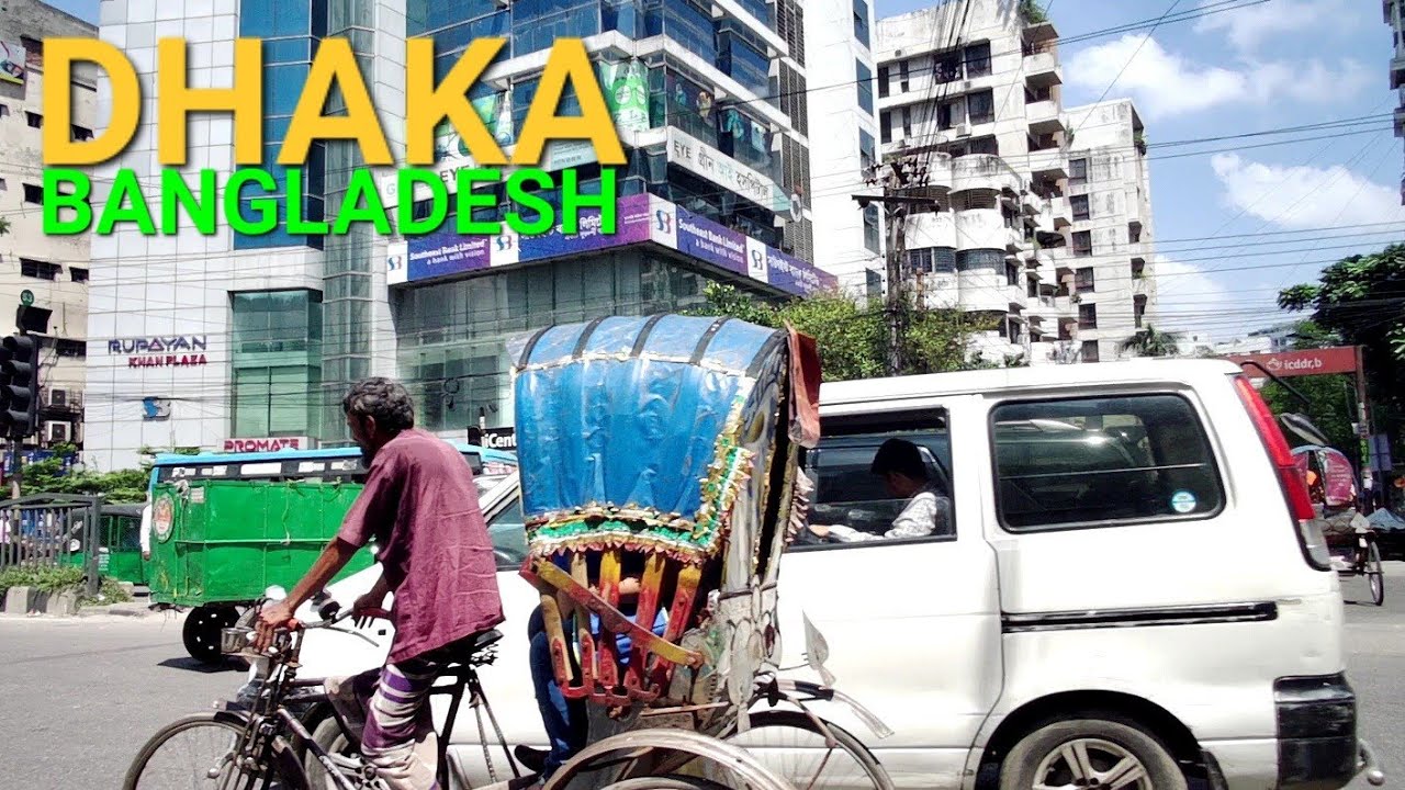 Walking in Dhaka City Bangladesh 🇧🇩 | Most densely populated city in the World