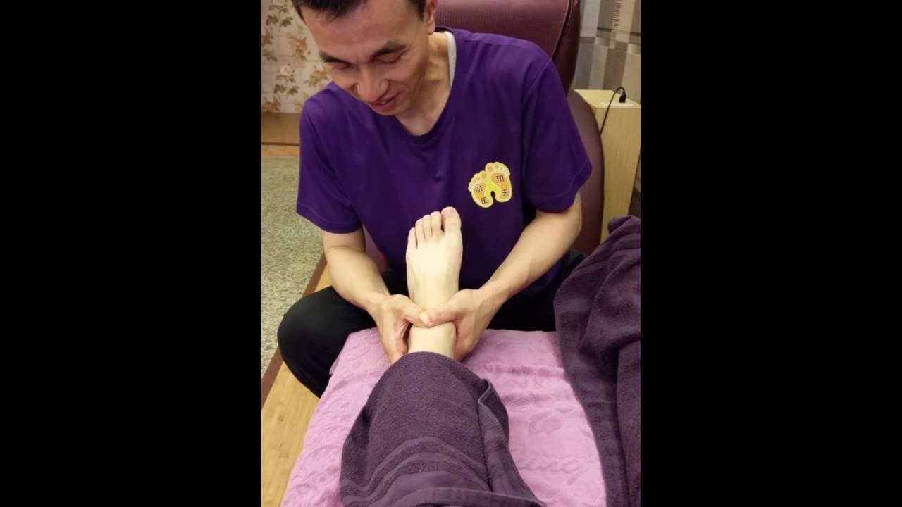 【高雄按摩】做足功夫泡腳會館【專業好手藝、全身指壓、腳底按摩、肩頸紓壓、刮痧、拔罐、修指甲、腳皮】