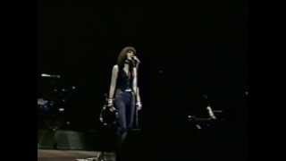 Linda Ronstadt In Atlanta   1977   04   Silver Threads and Golden Needles chords