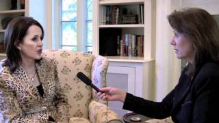 FlipReport l Catching up with Carol Higgins Clark Part 4