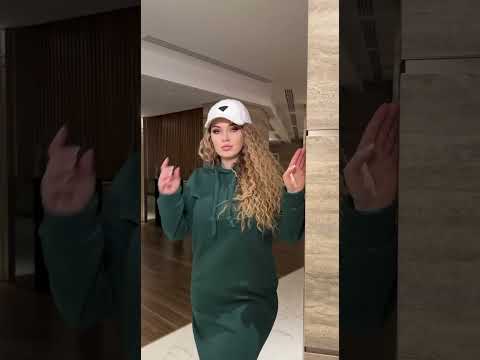 Вільна зимова сукня-худі, відео 1