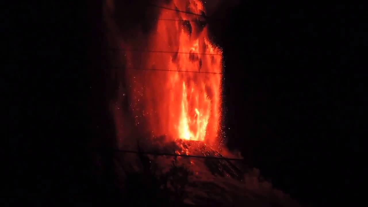 Erupción del volcán Villarrica el 3 de marzo de 2015