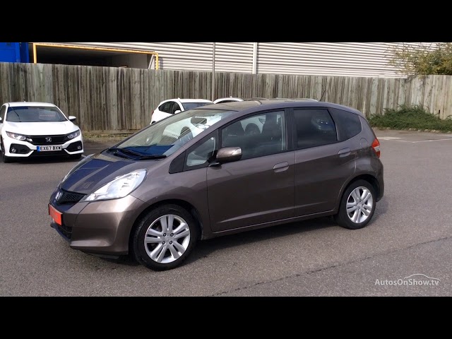 HONDA JAZZ I-VTEC ES PLUS BROWN 2013 - YouTube