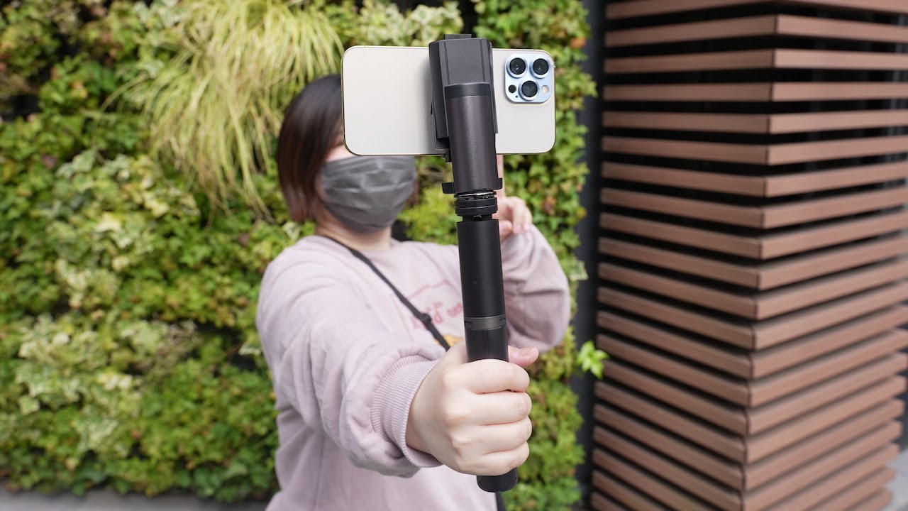 手ブレを抑えて快適な動画撮影を スマホ用スタビライザー P Stb01bk 半歩未来のライフスタイル