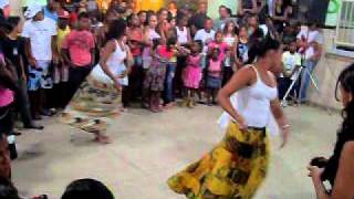 Watch Daniela Mercury Dara feat Angelique Kidjo video