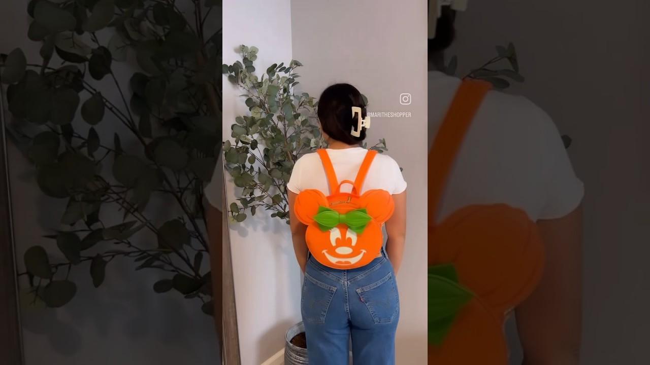 Glow in the dark Minnie Mouse Pumpkin Backpack 🎃🧡 