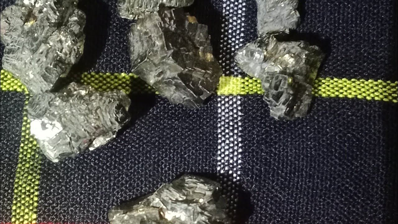 Phairuang Lui hnar ami Rangkachak nge Pyrite Stone  photo leh darthlalang kan rinna