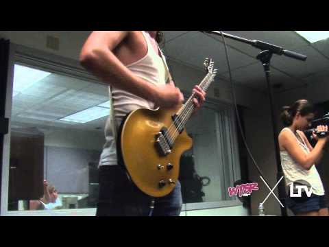 Microwave - Trash Stains (Live Session)