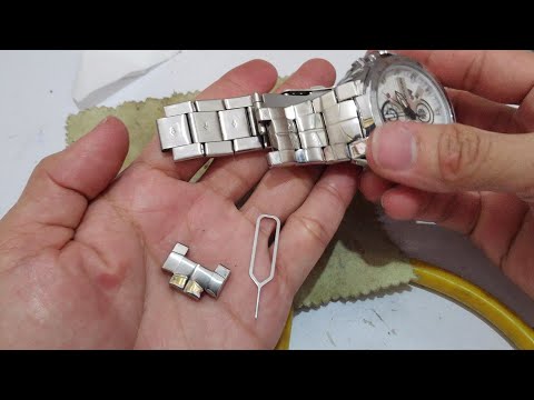 Tips for cutting the watch chain using a Sim Card Ejector