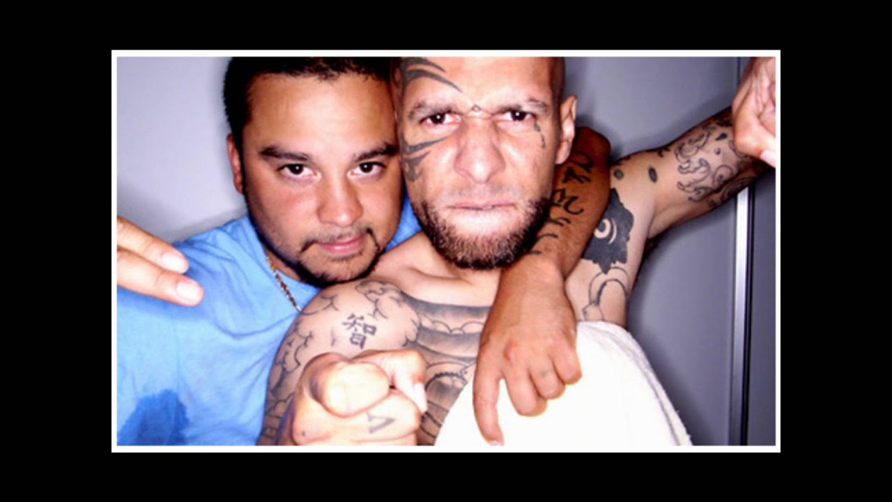 Jawat - AEIOU // #8 Computercrash  + MP3 Download