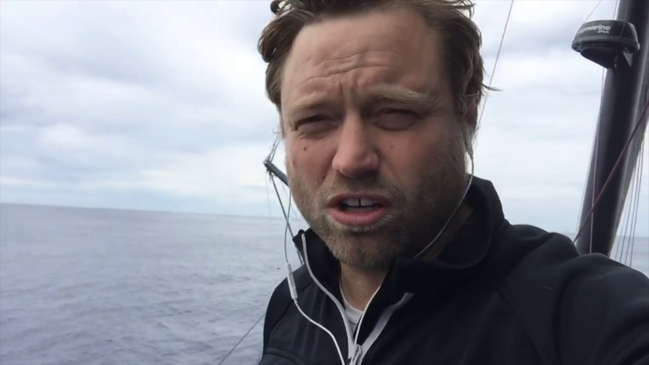 D54 : Images from Alex Thomson / Vendée Globe