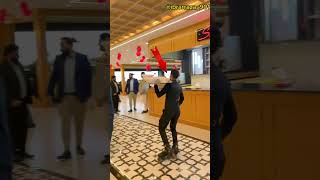Best waiter in the world😱❌| #trendingnow #viralvideos #teluguviral