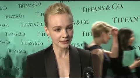 Does Size Matter to Hollywood's Leading Ladies?