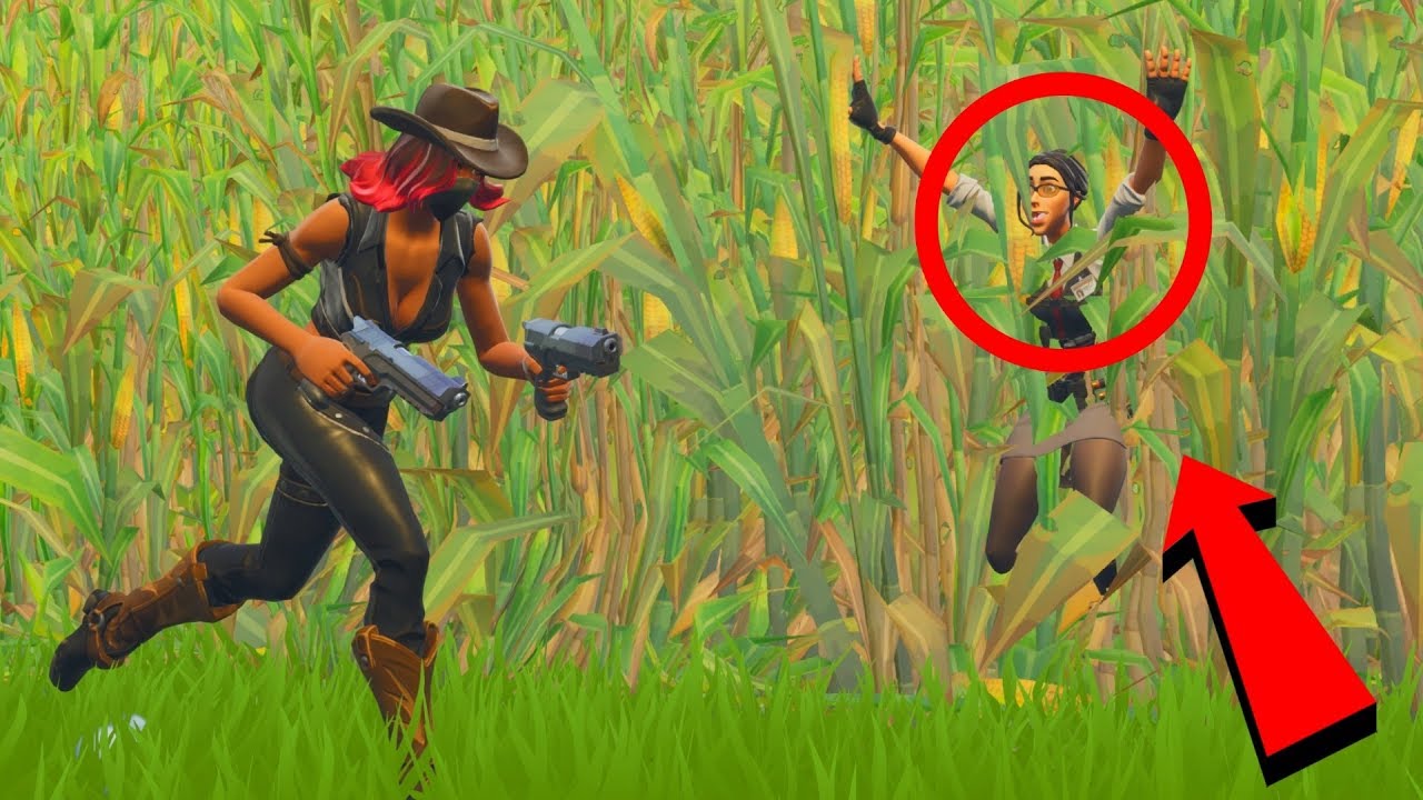 HIJ LOOPT GEWOON LANGS MIJ!? - Fortnite Hide & Seek