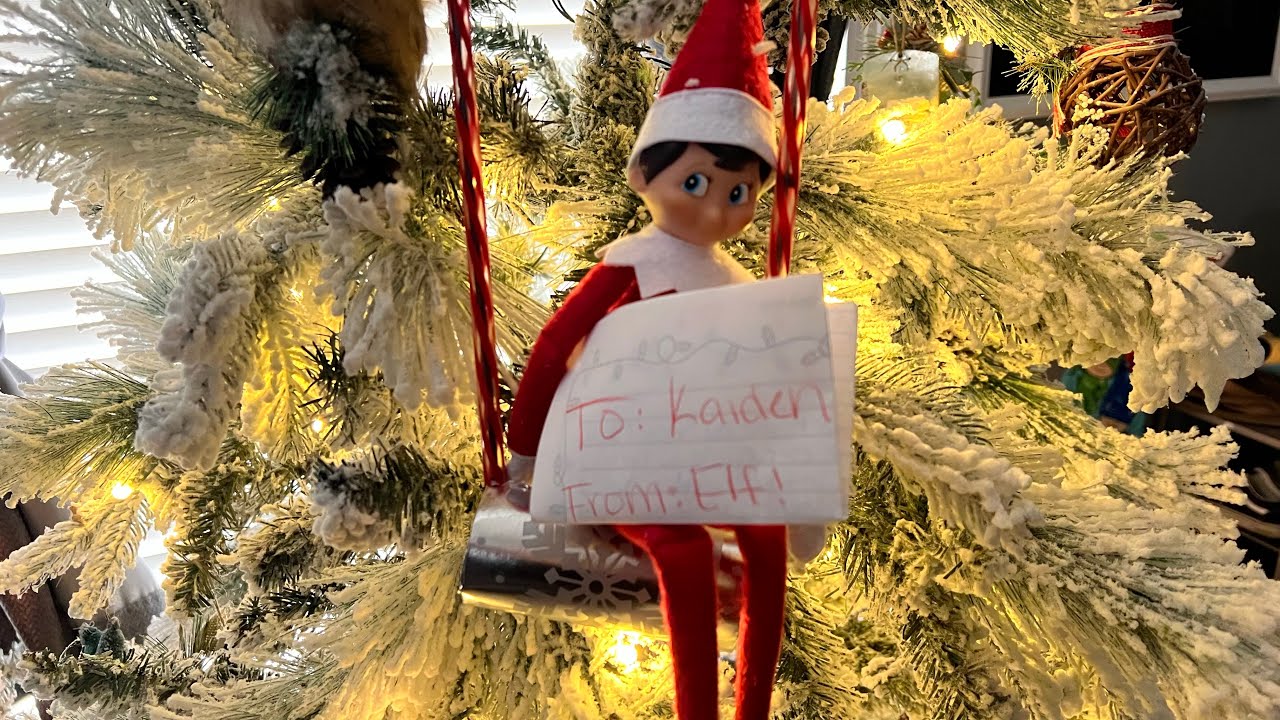 ELF ON THE SHELF arrival Day 1!! Christmas Parade 2022! YouTube