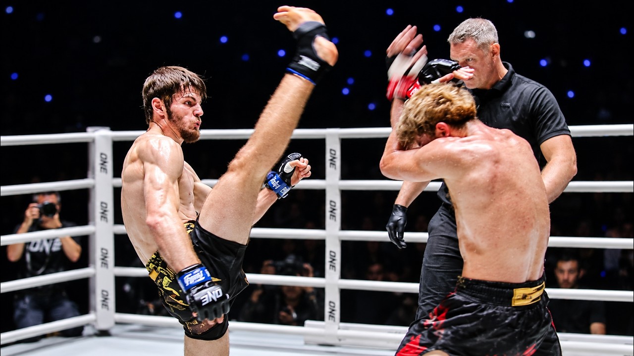 You've NEVER Seen A Fighter Like Asadula Imangazaliev 🇷🇺🥊 | INSANE Muay Thai Highlights