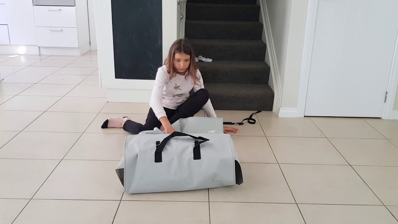 Unpacking 3 meter Air Track