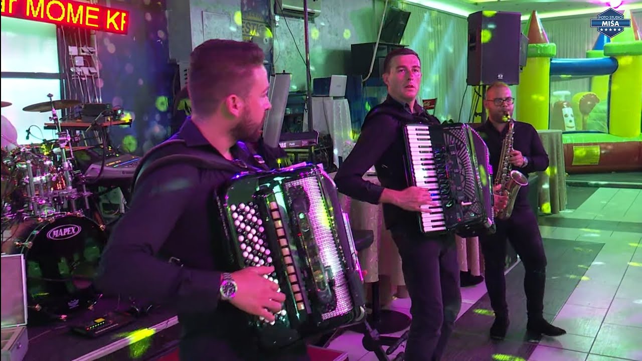 Hit Orkestar & Moma Krstić-Svadbarski splet kola-Svadba Katarina💞Milan