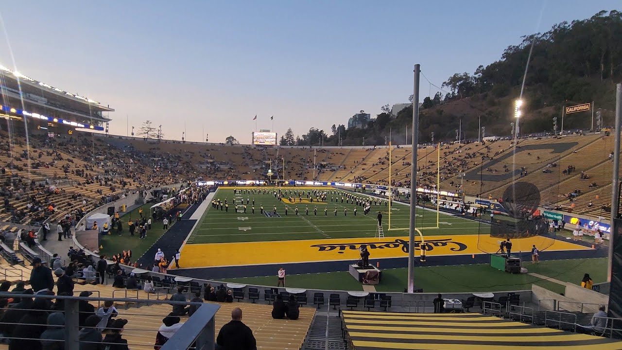 California Memorial Stadium. Home of the California Golden Bears. - YouTube