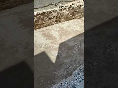 عمل مسبح ضمن حدود البيت