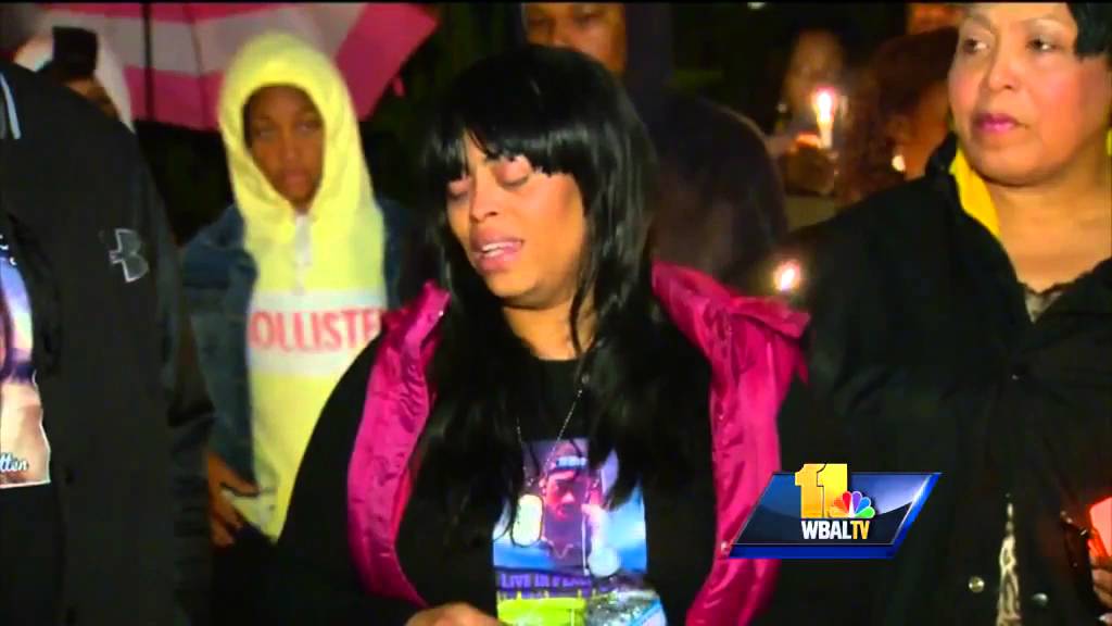 Family mourns teen killed in crash - YouTube
