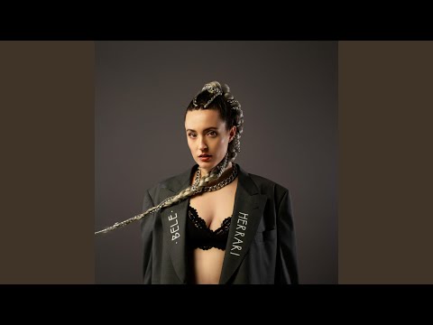 在 YouTube 上觀看「aizan!」