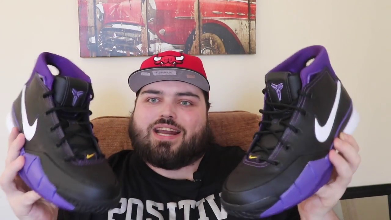 KOBE 1 PROTRO BLACKOUT REVIEW AND UNBOXING!! PURPLE REIGN. YouTube