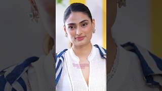 Athiya Shetty snapped for her shoot in town today 😍🔥#buzzzookaprime #athiyashetty