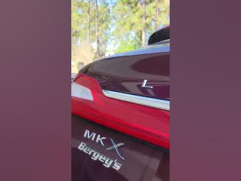 Lincoln MKX 3rd Brake Light Replacement (2017) - YouTube