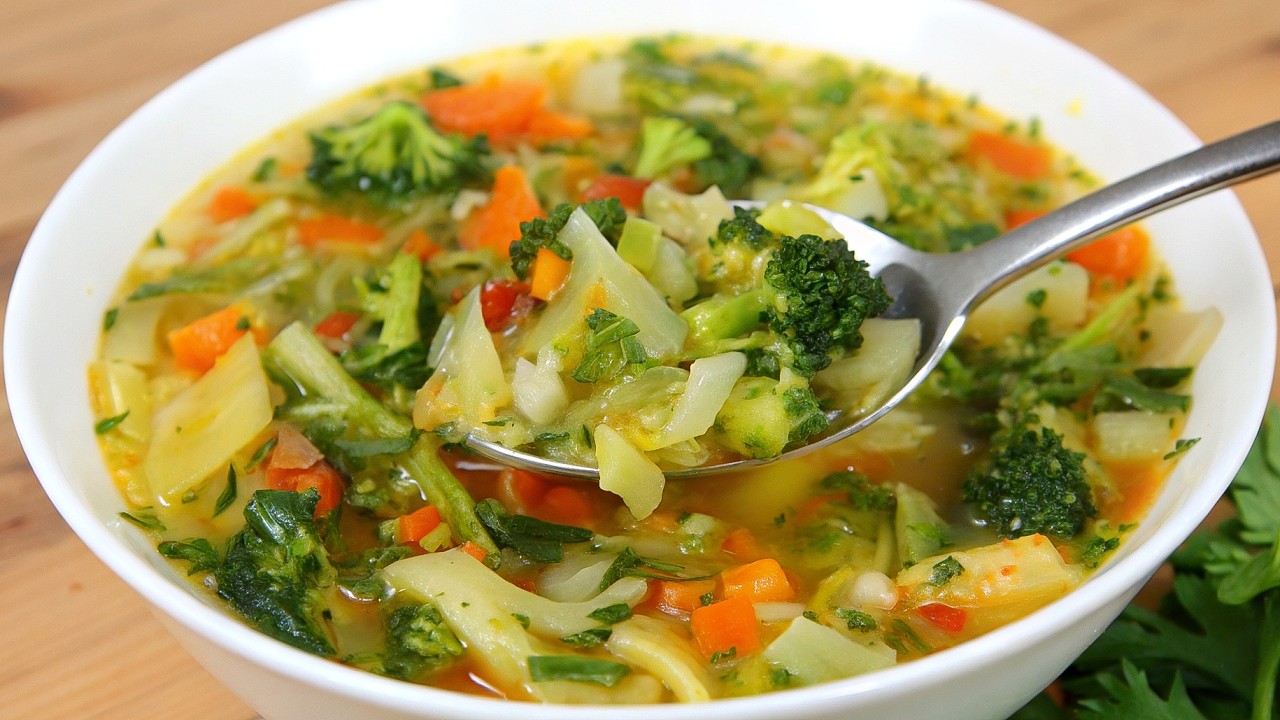 Diese Gemüsesuppe hat mir das Leben gerettet! Jetzt koche ich jeden Tag Suppe!