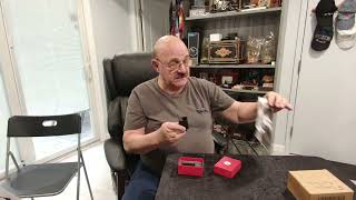 Magician Frank Paris Tutorial on the German Confetti Shooter