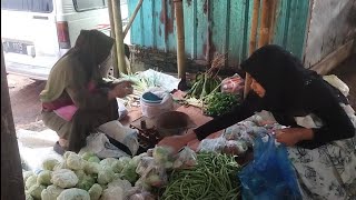 Belanja ke pasar tradisional Masak rujak ulek jawa timur