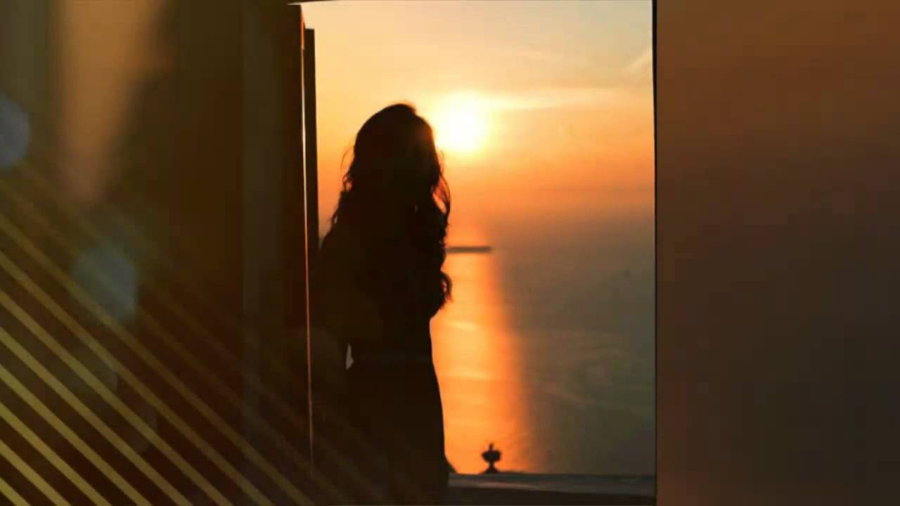 Zigani ai suoi piedi.