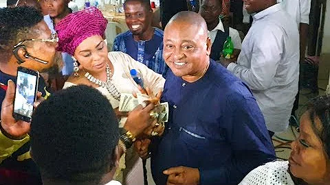 Tiwa thrilling song force Jide Kosoko to stand &dance with his children at Bidemi Kosoko baby naming