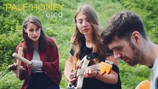 Pale Honey - 0100 (Acoustic session by ILOVESWEDEN.NET) chords