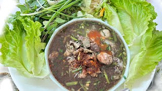 ก๋วยเตี๋ยวเรือน้ำข้นรสเด็ด ใส่เครื่องเทศแน่นๆน้ำซุปกลมกล่อมมาก