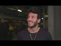 Capture de la vidéo Sebastian Yatra Talks Performing With The Jonas Brothers On 'Happiness Begins' Tour (Full Intervi…