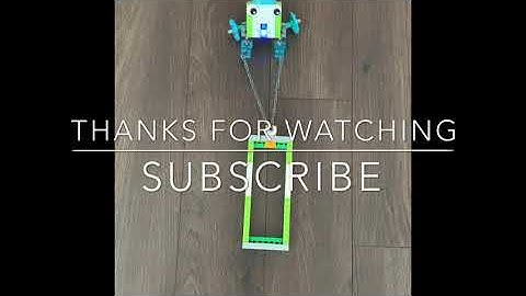 Lego, building WEDo Pull Robot