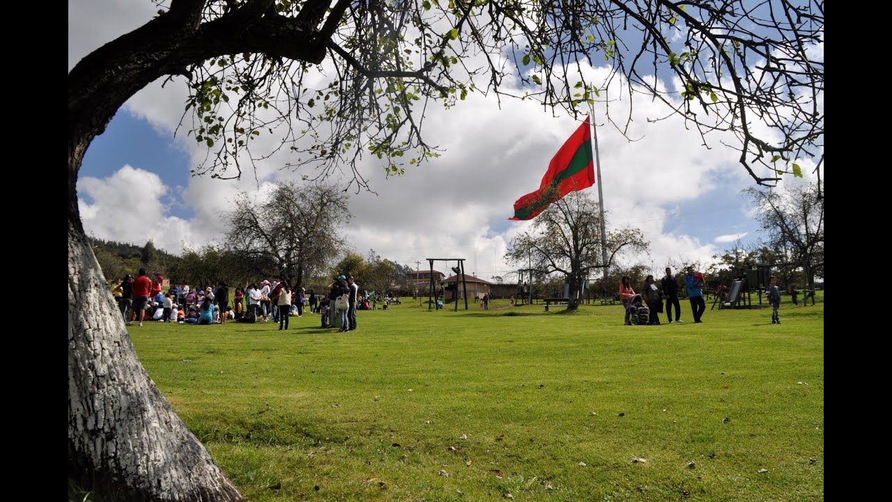 Resultado de imagen para parque de la familia ambato