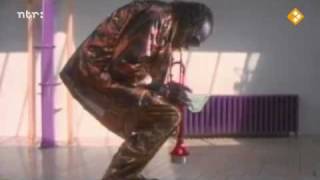 Miles Davis - Tutu.(videoclip) chords