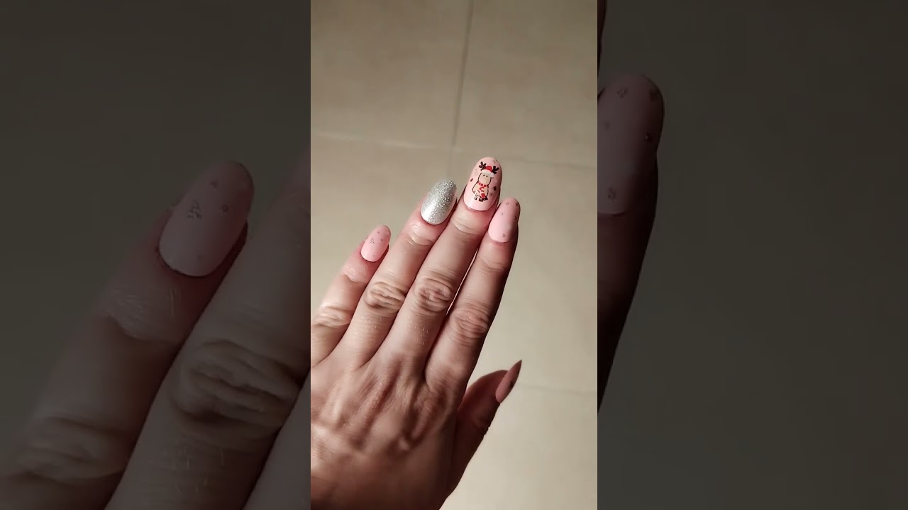 Primark Christmas Nails (actually bought 6 years ago) 