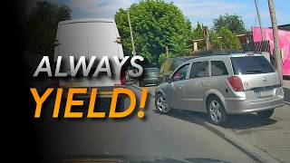 Why Forcing Entry From Parking Spaces Causes Avoidable City Collisions