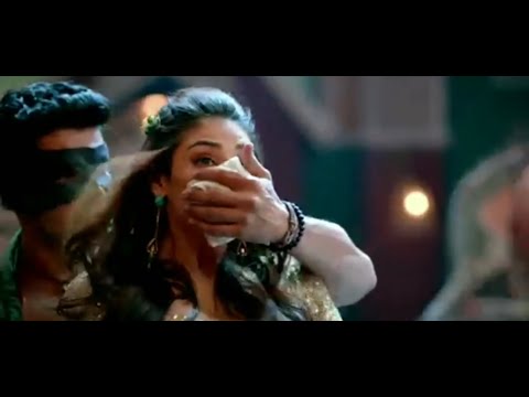 Athiya Shetty Chloro