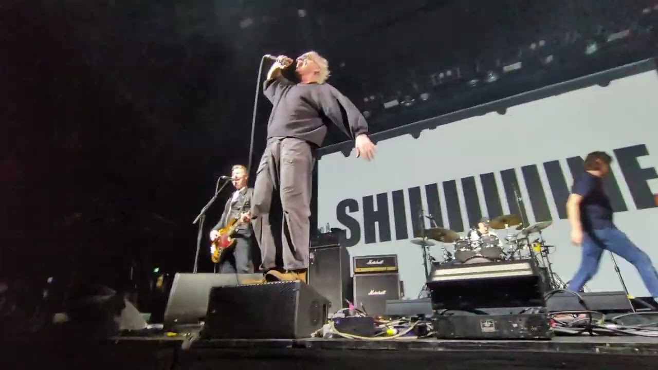 Travis - Gaslight (live @ Festival Hall, Melbourne, Jan 2026)