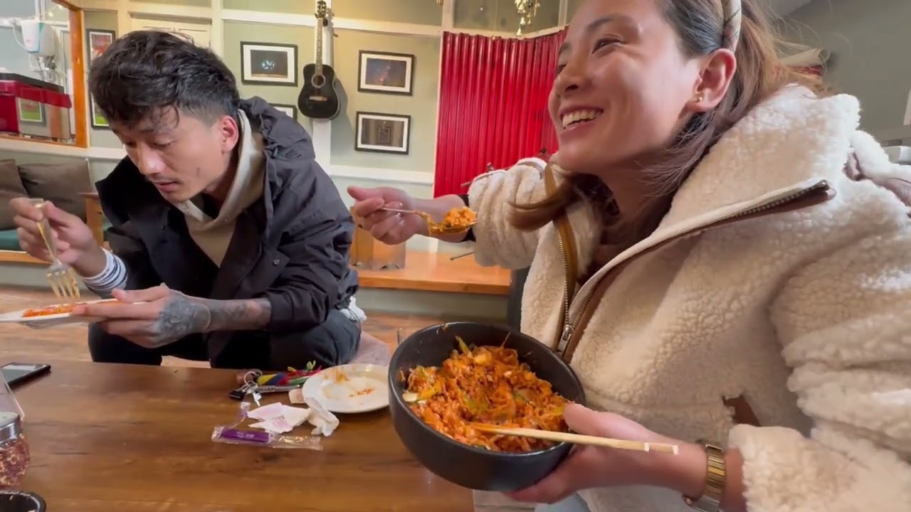 Last video of 2024 #Koreanfoodfestival at Phuns Cafe #bomdila