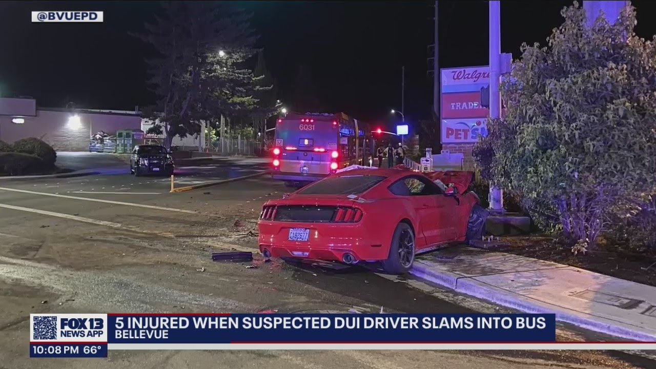 5 injured when suspected DUI driver slams into bus | FOX 13 Seattle ...