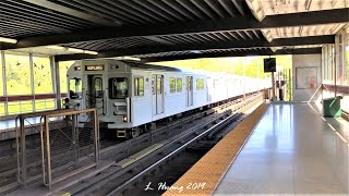 GTO-VVVF: TTC T1 at Old Mill Stn (Incl. a train that stopped short)