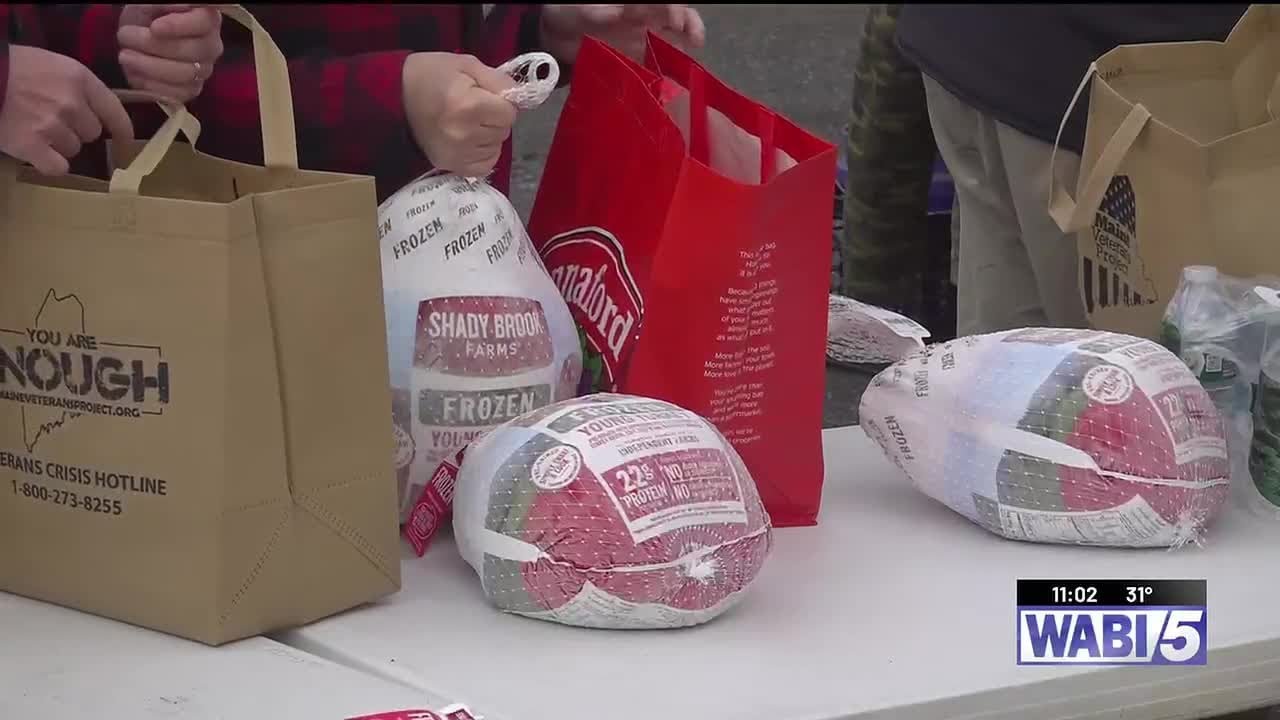 Maine Veterans Project hosts Thanksgiving distribution event