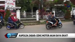 Viral! Geng Motor Acungkan Senjata Tajam di Jalanan Bandung