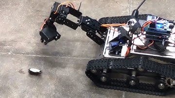 Visuino Programmed Robot vs. HexBug